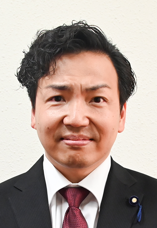 新井 恵介(あらい けいすけ)