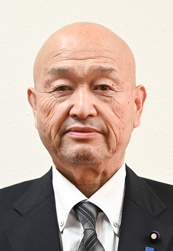 塚田 義一(つかだ よしかず)