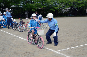 交通安全教室 サムネイル