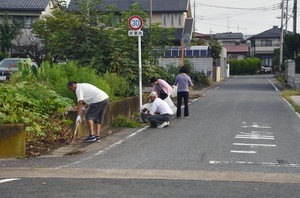 秋の道路愛護運動「地域クリーン作戦」 サムネイル