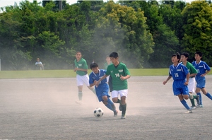 サッカー会場の様子　サムネイル