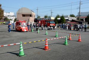 ミニ消防車搭乗体験