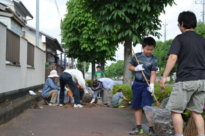 道路愛護運動「地域クリーン大作戦」　サムネイル