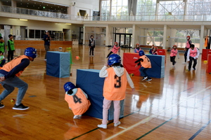 親子で楽しもう! スポーツ雪合戦 サムネイル