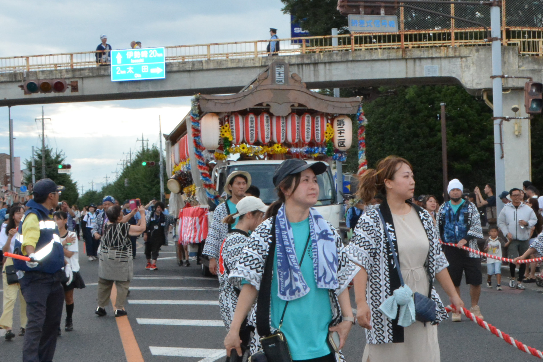 山車の競演の様子