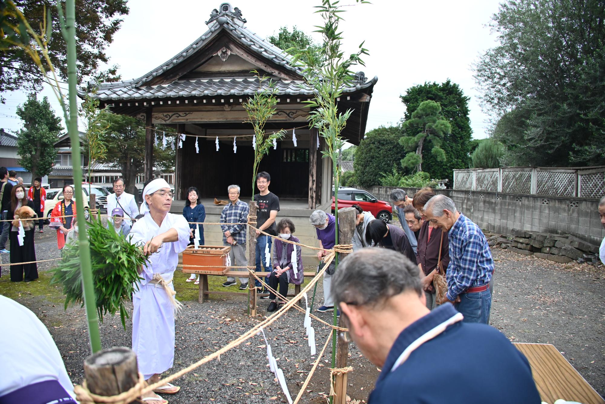 探湯神事の様子