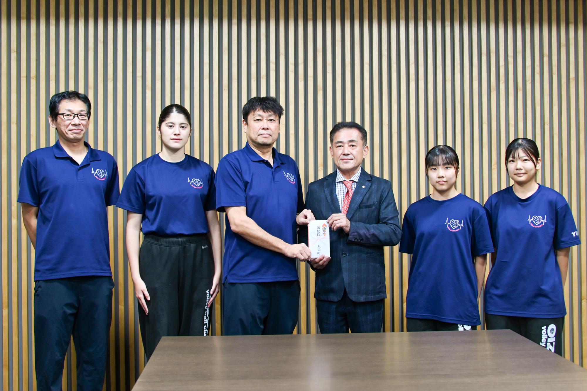 表敬訪問に来られたPlanasの皆さん