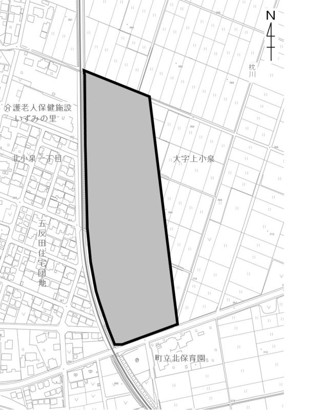 いずみの里北側の東西道路において、東武小泉線踏切から東へ約150メートルの区間が通行止めになる場合があります。